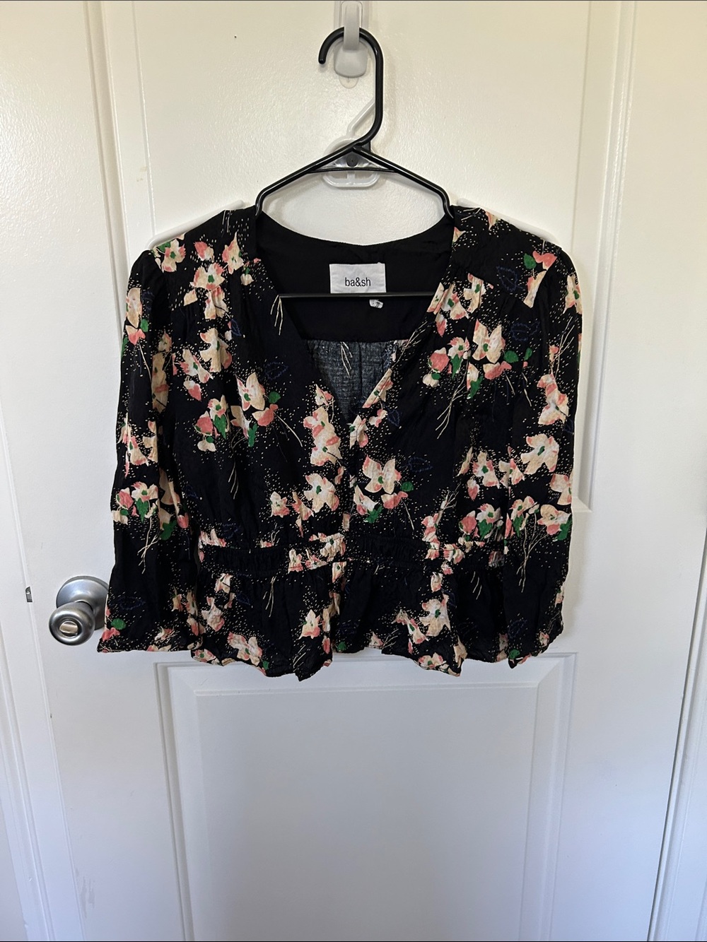 ba&sh Black Floral V-Neck Peplum Cropped Blouse with 3/4 sleeves